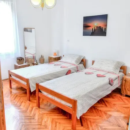 Apartman Downtown