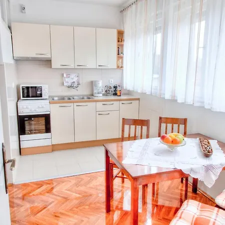 Apartman Downtown